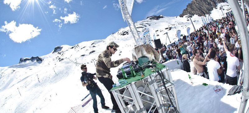 Snowbombing