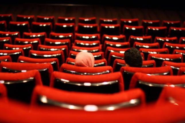 Selalu punya teman nonton
