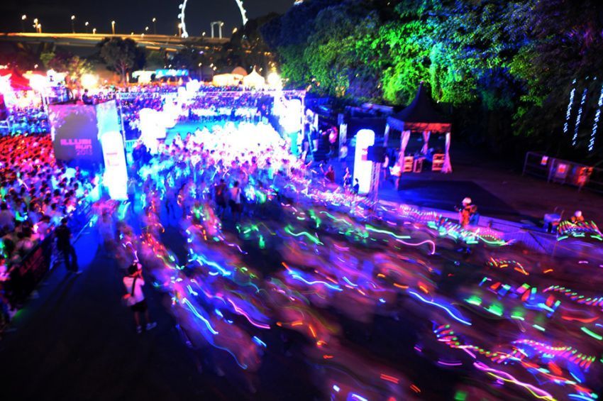 Ilumi Run: Mau lari apa party?