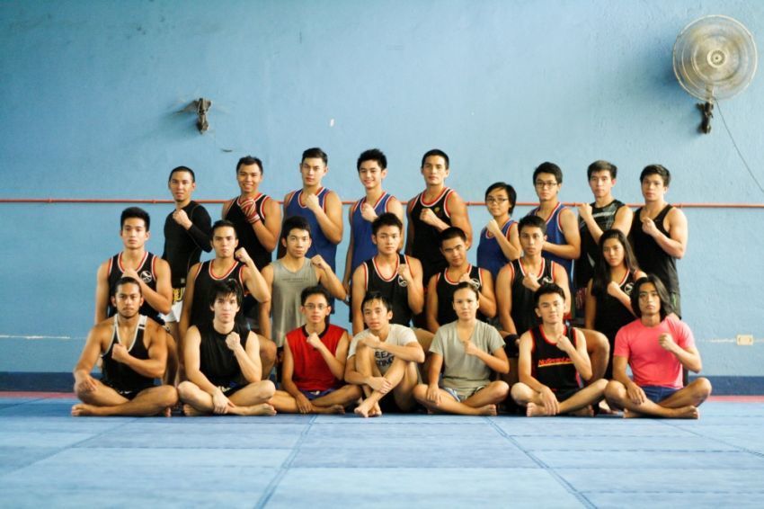 Ikut klub olahraga