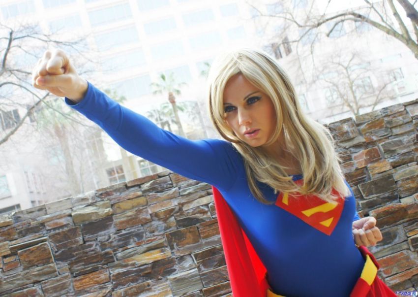 Kamu harus jadi supergirl!