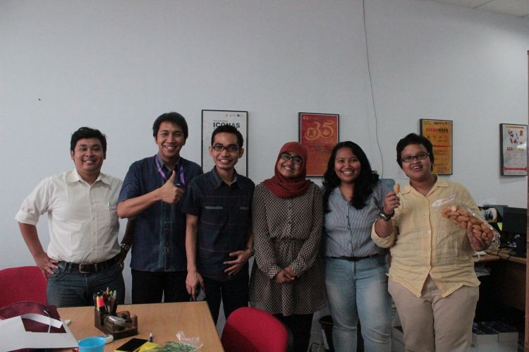 Jadi PNS berarti punya jaminan keuangan di masa tua (Kredit foto: Abie Zaidannas)