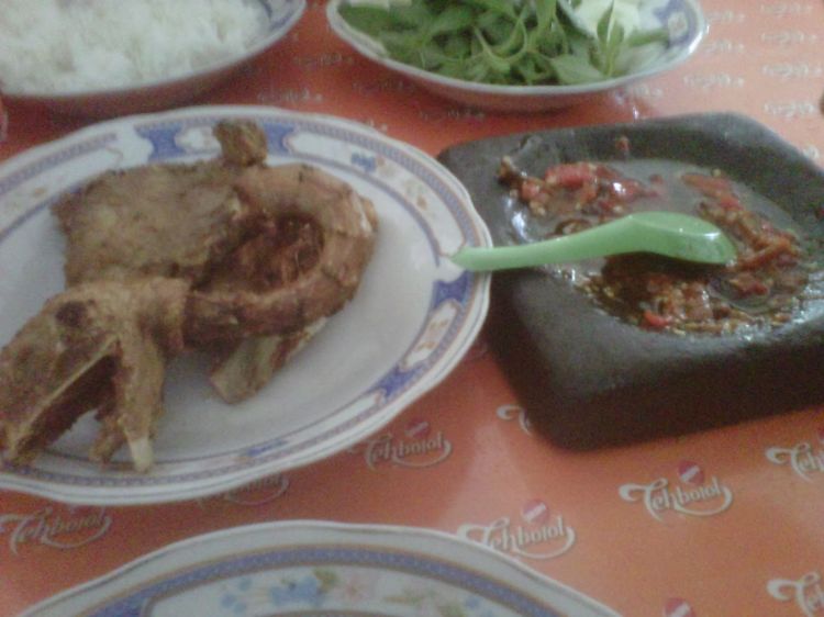 sambelnya mak nyos