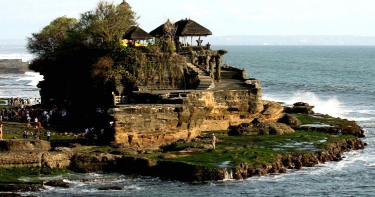 Tanah Lot
