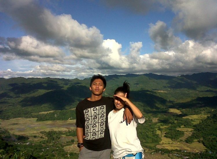 M'fira Maulani Bebasa, 18, Makassar