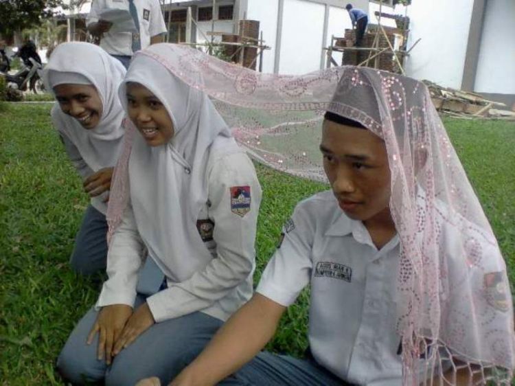 Arum, 18, Sragen