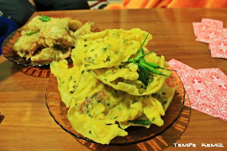 Tempe kemul : Tempe yang selimutan