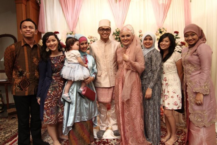 "Dapet orang mana, Mas?"