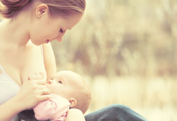 Breastfeeding itu interaksi paling erat