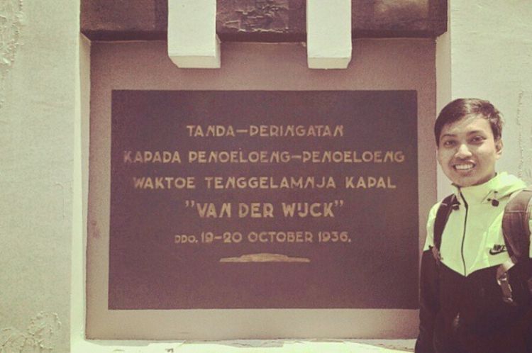Monumen tenggelamnya kapan Van Der Wijk