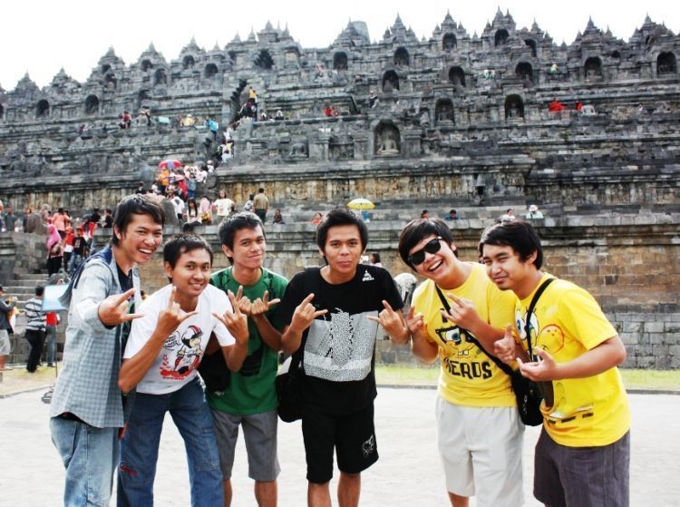 Solo atau group traveler?