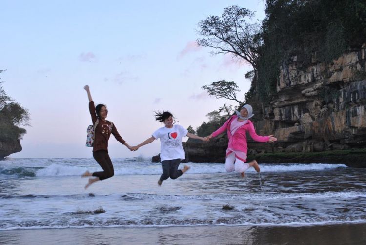 Pantai Pelang