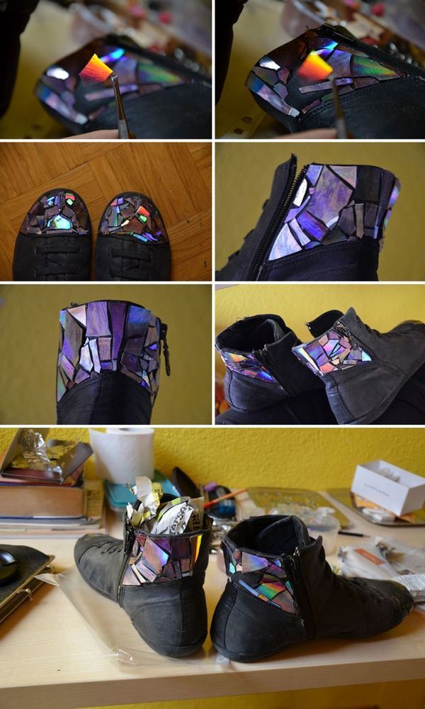 Kepingan CD menjadi penghias sepatu