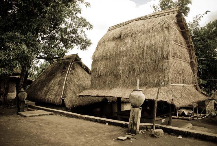 Dusun Sade