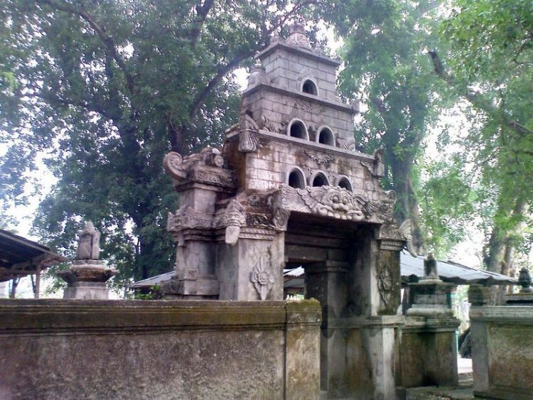 Situs Nglambangan