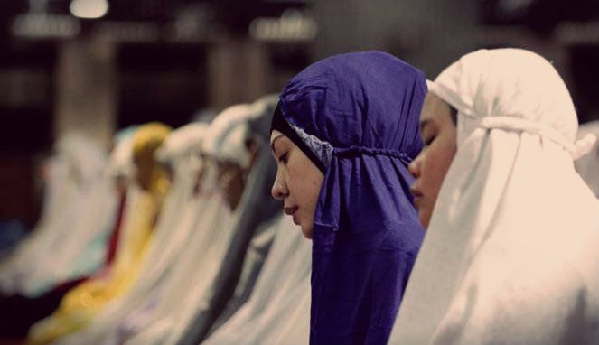 Sebelum tarawih, minum 1 gelas dulu