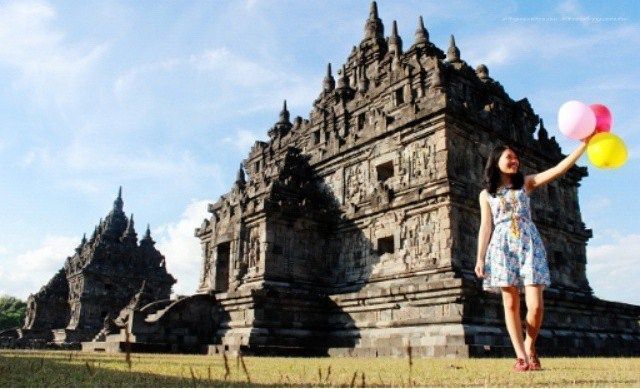 Candi Plaosan by @agustinusandriyanto