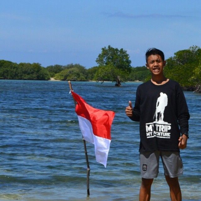 Pantai Balanan oleh lucky