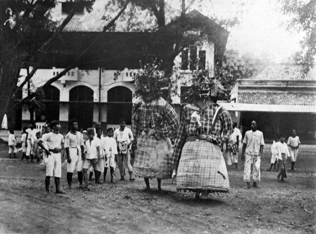 Mengenal Lebih Dekat dengan Ondelondel, Ikon Budaya Tradisional Betawi