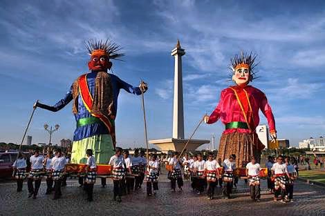 Mengenal Lebih Dekat dengan Ondel-ondel, Ikon Budaya Tradisional Betawi
