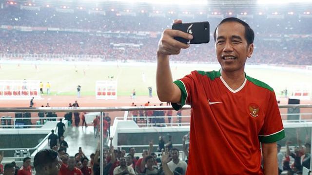 Presiden Jokowi ngevlog di GBK