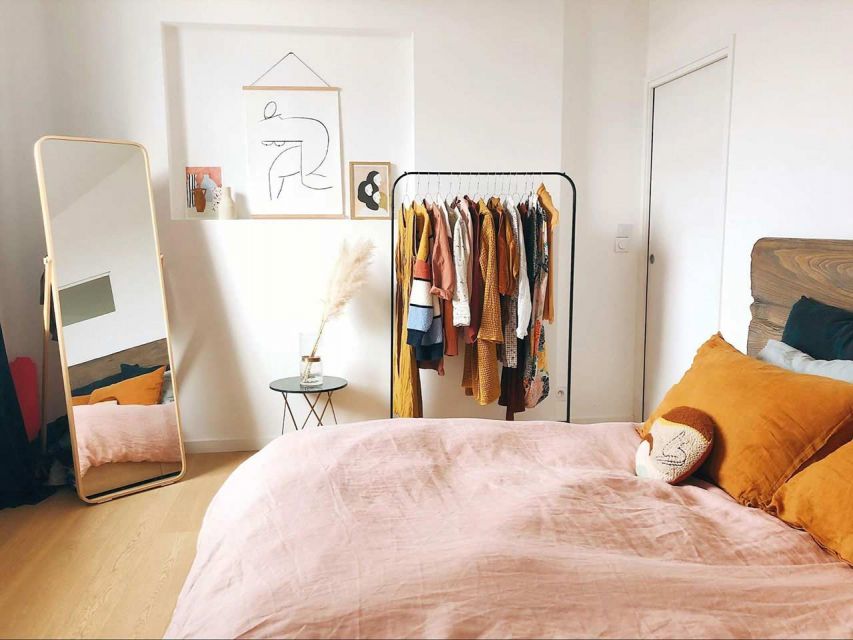 Kamar tidur minimalis tanpa lemari