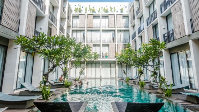 ZenRooms Kuta Benesari Bali