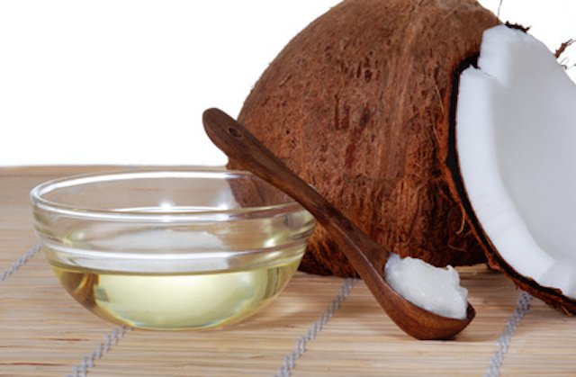 minyak kelapa buat rambutmu