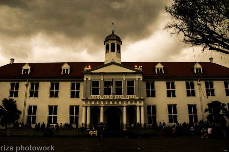 Museum Fatahillah tampak depan.