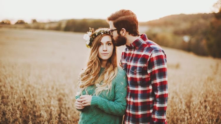 9 Perbedaan Nyata Antara Pacar Yang Hanya Mempermainkanmu Dan Laki Laki Yang Berniat Menikahimu 9 Perbedaan Nyata Antara Pacar Yang Hanya Mempermainkanmu Dan Laki Laki Yang Berniat Menikahimu