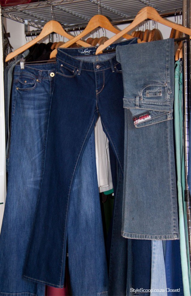 Lebih baik gantung jeans-mu dari pada melipatnya.