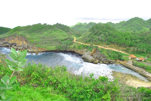 Pantai Klotok