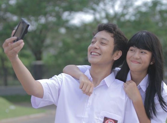 kalian udah bukan anak sma lagi ;))))