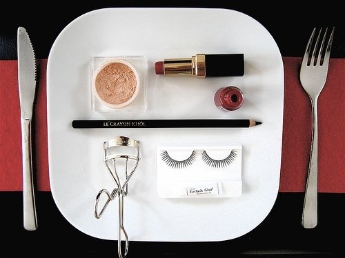 mendingan make up aja mas daripada bunga