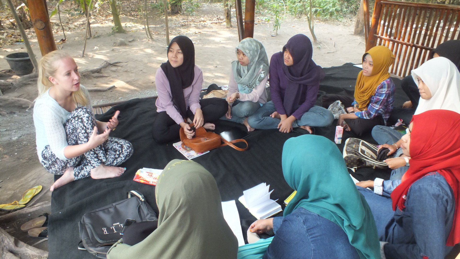 Tak Perlu Ke Luar Negeri, Cukup Liburan ke Pare, Kediri, Bisa Bikin