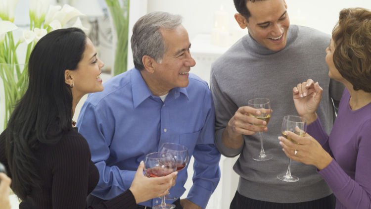 7 Alasan Kenapa Kamu Tidak Perlu Dekat Dengan Orang Tua Cewekmu Jangan Sok Pasti Jodoh Deh 7 Alasan Kenapa Kamu Tidak Perlu Dekat Dengan Orang Tua Cewekmu Jangan Sok Pasti Jodoh Deh