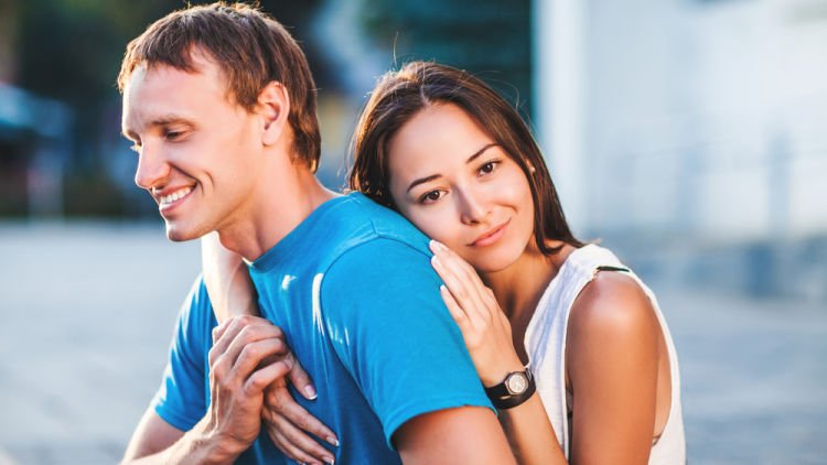 Cowok Emang Susah Pensiun Stalking Mantannya 5 Hal Ini Jadi Alasannya Cowok Emang Susah Pensiun Stalking Mantannya 5 Hal Ini Jadi Alasannya