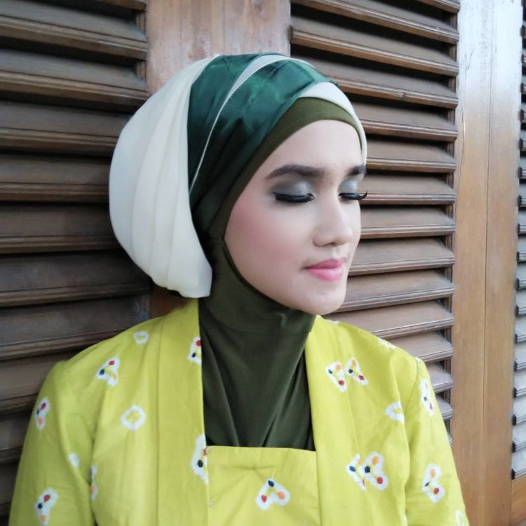 make up ala smokey eyes @jenganten