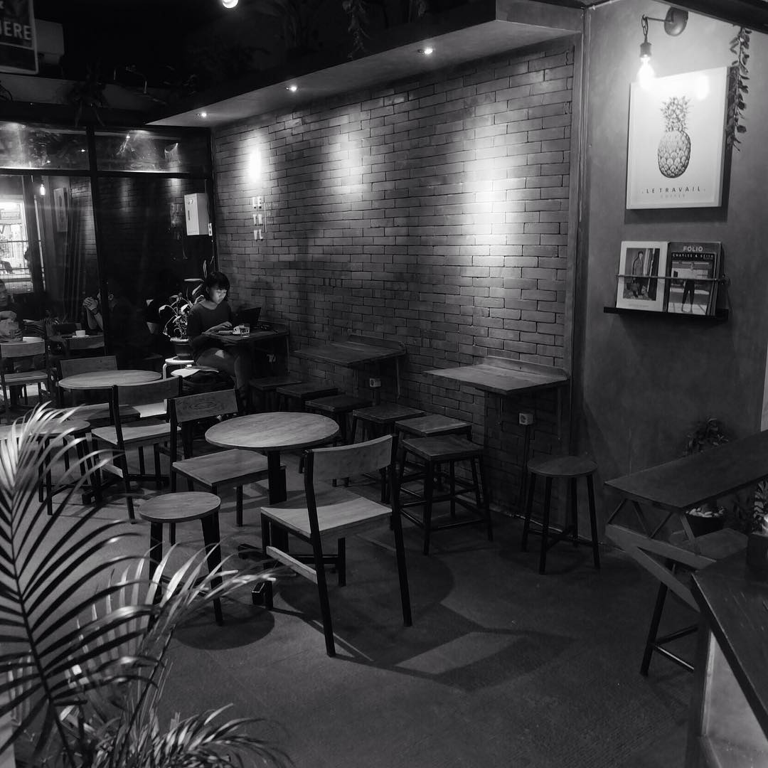 Buat Kamu Pecinta Kopi, 10 Tempat Ngopi Asyik di Jogja Ini