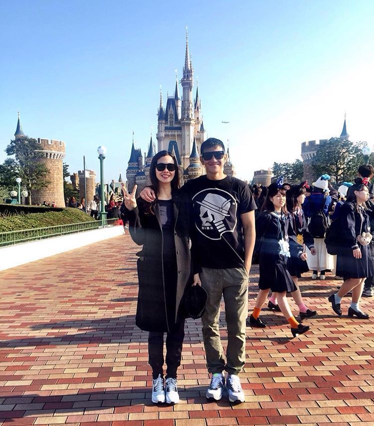 Romantisnya mereka di Tokyo..