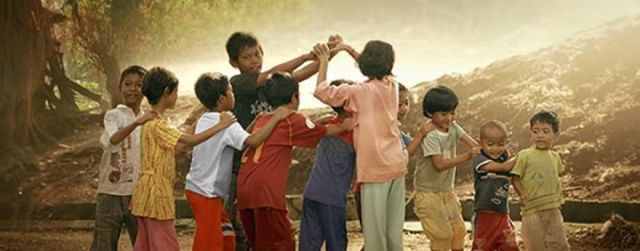 Jangan main sore-sore, ada wewe