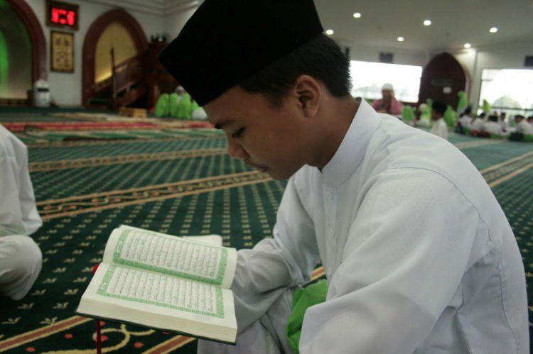 Kalau nggak memenuhi target harus bayar hutang