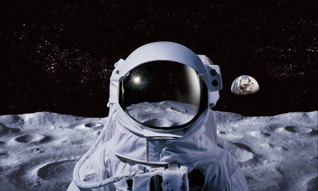 Astronaut on moon
