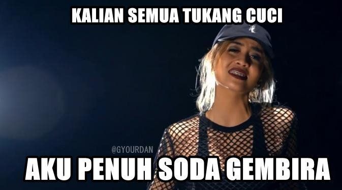 Kalian semua suci!