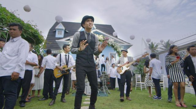 Lagu yang Harus Kamu Dengar Sebelum Datang ke Nikahan Mantan, Supaya