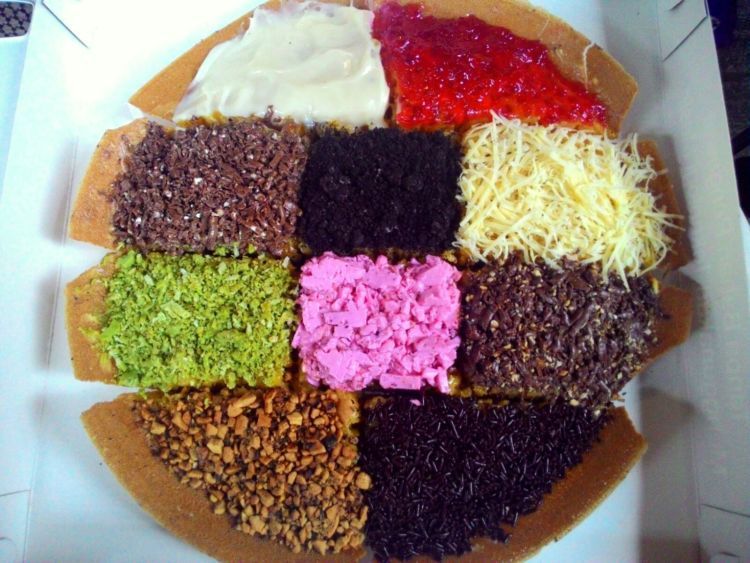 Martabak 10 rasa.