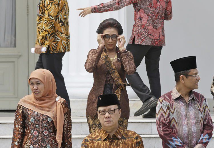 Tahu, 'kan, Susi yang mana? :))