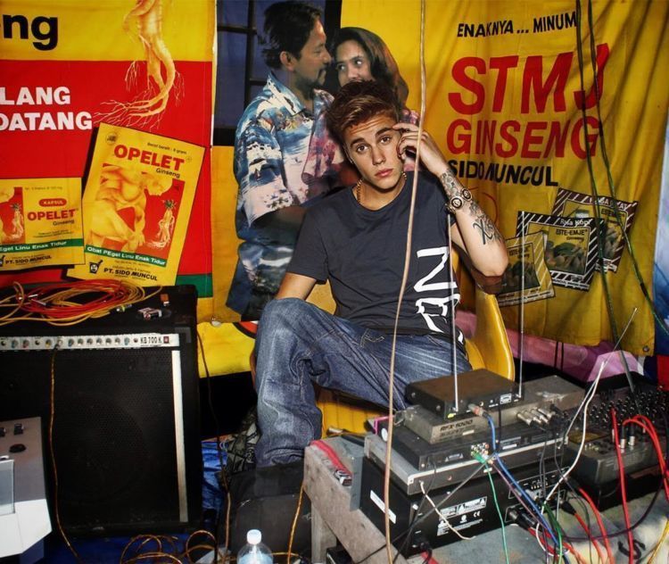 Justin Bieber jadi tukang soundsystem
