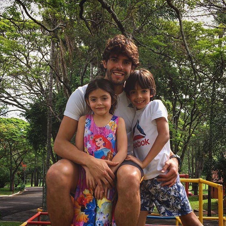 Kaka dalam film: "Sayang Anak".