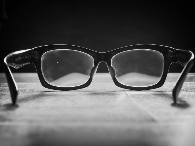 dirty glasses